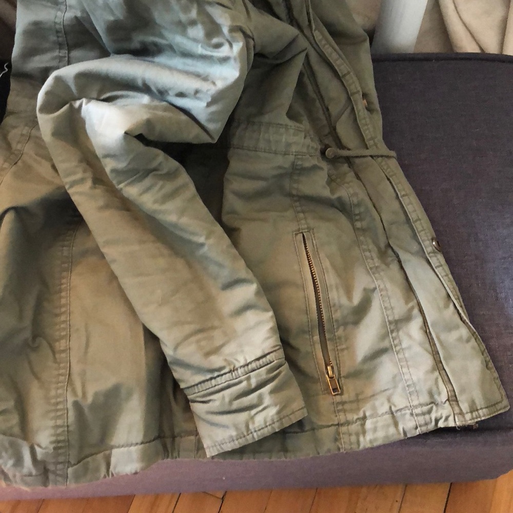 Winter jacket - Picture 3 of 4